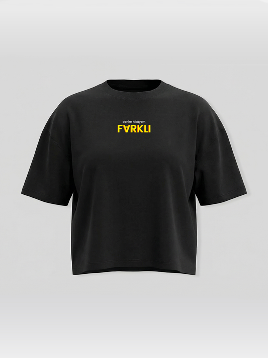 Kadın Oversize Siyah Farklı Crop T-shirt