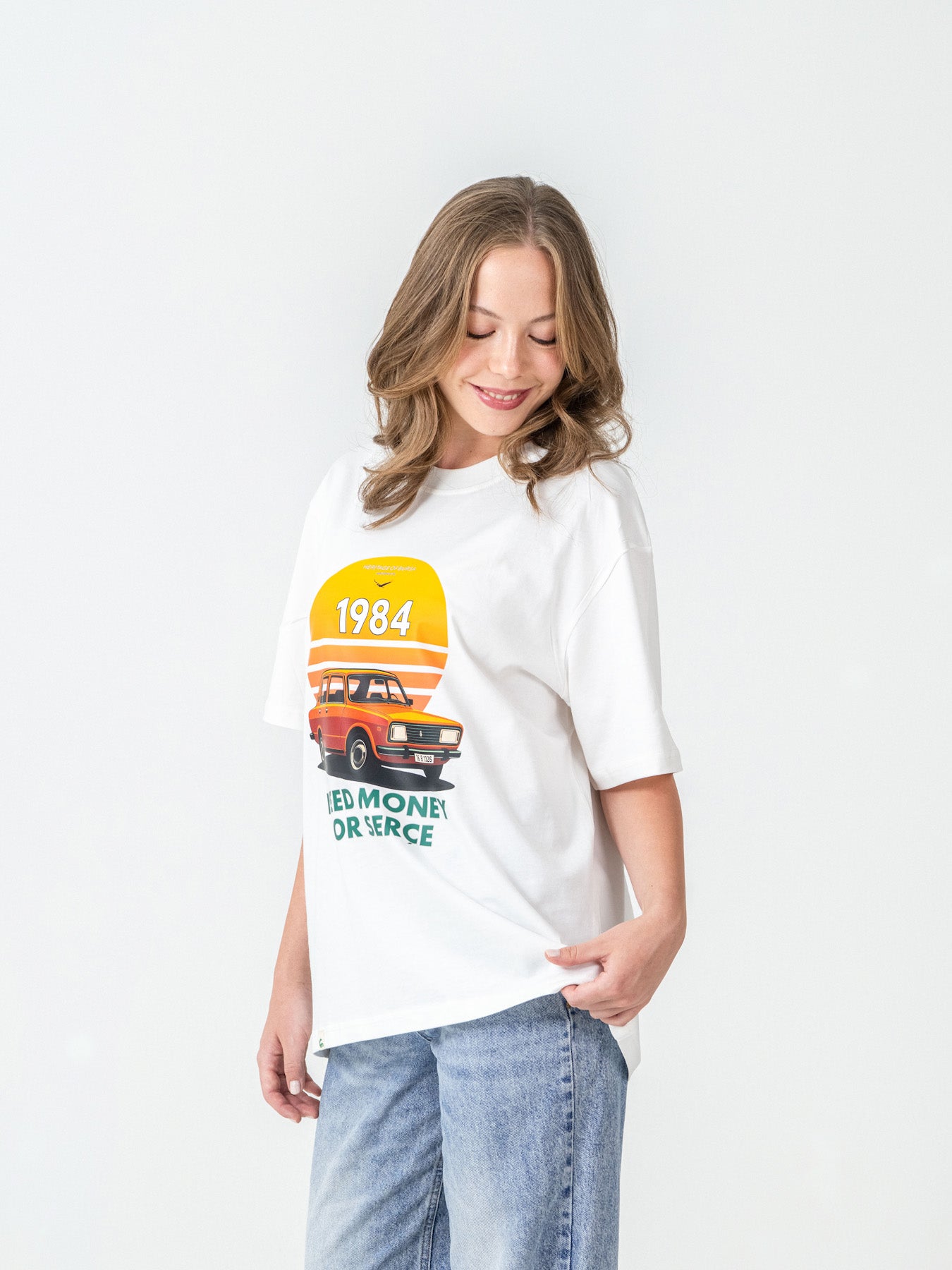 Unisex Oversize Beyaz Serçe T-shirt